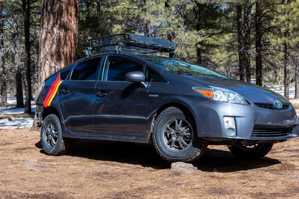2010-2015 Toyota Prius Lift